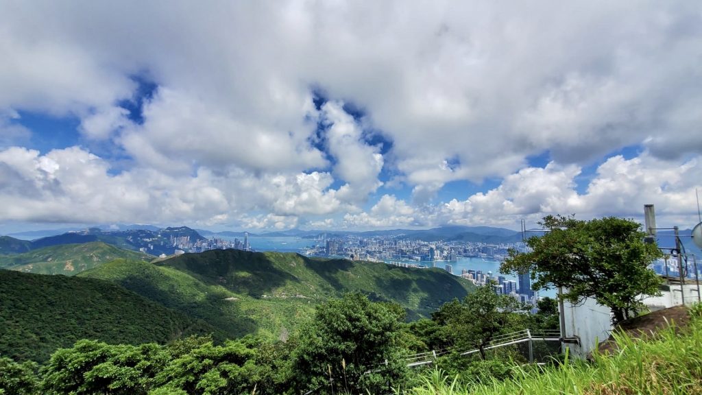 香港天氣炎熱，非常需要隔熱保溫材料，瀚一有限公司環保隔熱保溫產品，施工後表面溫度低於環境溫度