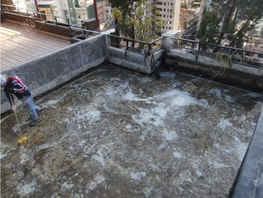 用除油寶清洗表面