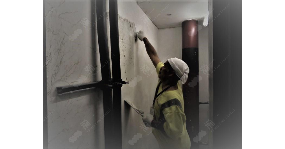 天花牆身保溫工程_施工中_牆身批上CG100TIC水泥系隔熱保溫塗料一層